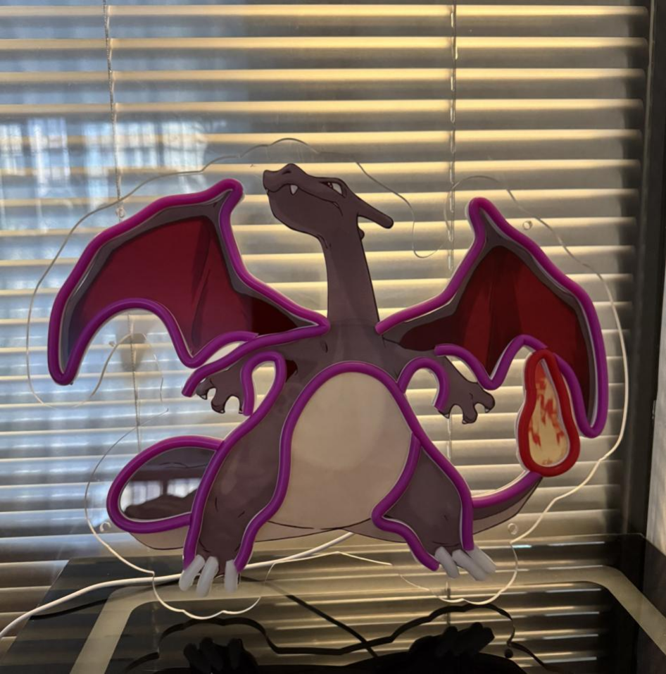 Charizard (Flying – Purple Glow)